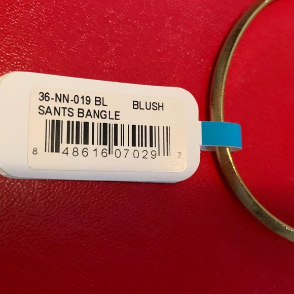 Shiraleah Blush Fleur Earrings and Sants Bangle Set NWT - Picture 9 of 15